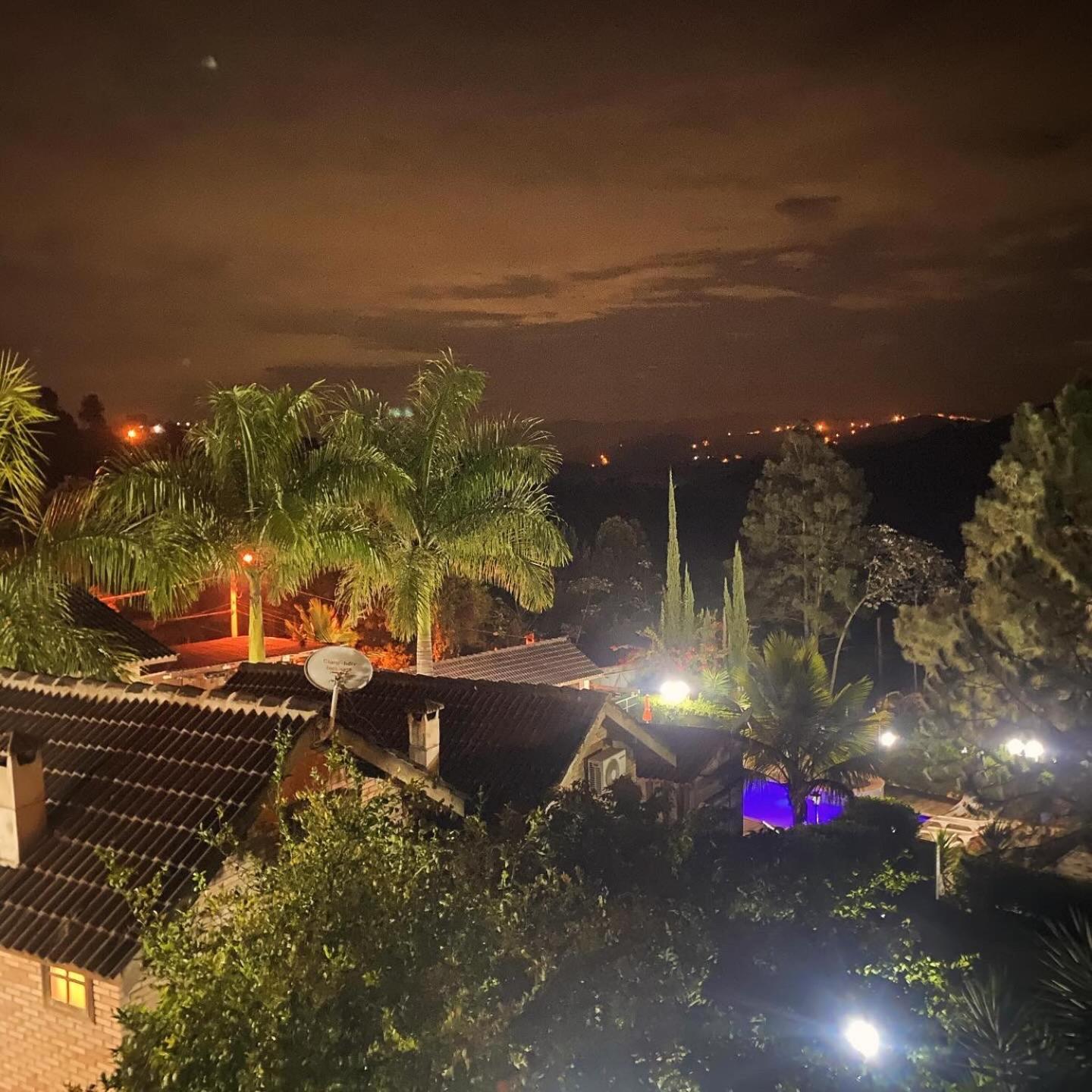 Chales Marinelli Em Sao Roque Экстерьер фото